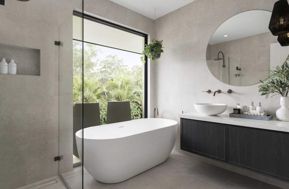 Luxury Narrow Lot & Hamptons Style Home Designs Sydney